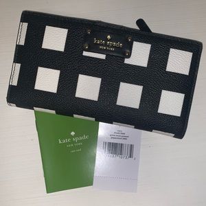 NWT Kate Spade checkbook wallet